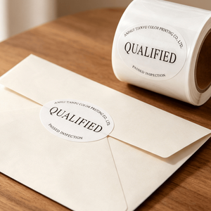 Etiquetas Impresas Personalizadas en Rollo, Papel Recubierto Premium, Etiquetas Gráficas con Texto Minimalista - Product Image 1
