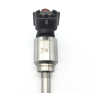 Inyector de Combustible en Oferta 23250-0Y090 para Toyota Corolla Levin Auris 2019-2024 1.2T 9NR-FTS Turbo - Product Image 5