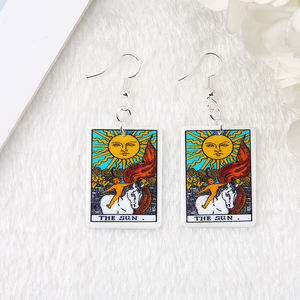 1 Paar Tropfenohrring kleine Größe <span class=keywords><strong>Tarot</strong></span>-Karten Sonne Mond Stern und Die Liebenden Wahrsagerei Kunstschmuck Geschenk - Product Image 3