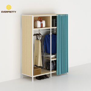 Armadio Multi-Scomparto con Porta a Tenda, Guardaroba Apribile per Camera da Letto con Asta Appendiabiti e Ripiani per Appartamenti e Case - Product Image 1