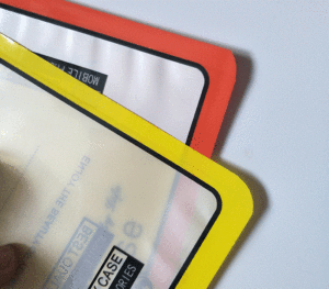 <span class=keywords><strong>Pochette</strong></span> support PE transparente imprimée sur mesure étui pour téléphone portable à impression offset emballage à fermeture éclair téléphone transparent imprimée sur mesure - Product Image 5