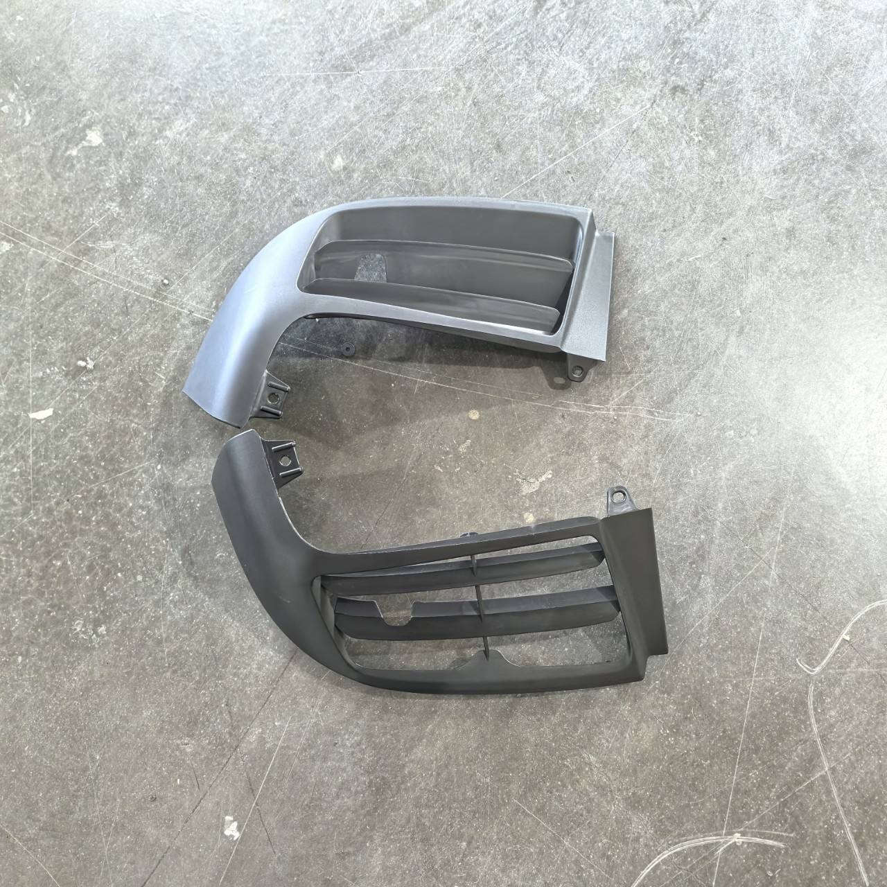 RX270 2010 Edición Sport Esquina Inferior del Parachoques Delantero