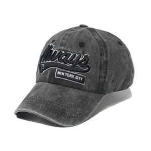 Casquette de baseball en velours côtelé imperméable en coton, brodée, 5 panneaux, style sportif, pour l'hiver et les loisirs - Product Image 1
