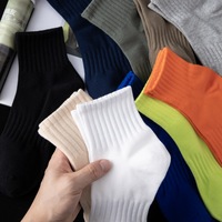 Chaussettes de sport esthétiques en coton côtelé, couleur unie, avec logo personnalisé, certifiées OEKO Tex100, pour streetwear minimaliste et athlétisme