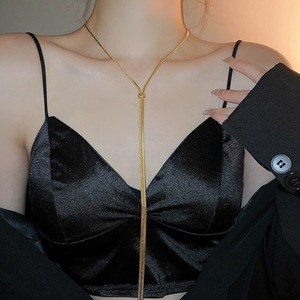 Collar de cadena larga de acero inoxidable chapado en oro de 18 quilates al por mayor, nuevo, ajustable, con forma de <span class=keywords><strong>Y</strong></span>, joyería para fiesta - Product Image 1