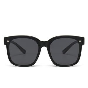 Lunettes de soleil tendance à clipser unisexe, monture TR90, verres TAC, protection UV400, effet miroir - 882-D4 - Product Image 1