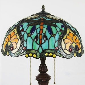 Lámpara de Pie LED Tradicional LongHuiJing de 16 Pulgadas de Altura con Pantalla de Vidrio Multicolor, Luz de Lectura de 2700K de Alto Brillo para Sala de Estar - Product Image 2
