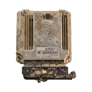 Carte d'ordinateur de moteur d'<span class=keywords><strong>occasion</strong></span> ECU 03H906032CT 0261S02588 MED9.1 Version pour <span class=keywords><strong>Touareg</strong></span> Phaeton Démontage de voiture d'<span class=keywords><strong>occasion</strong></span> - Product Image 1