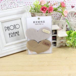 Pinces à cheveux style coréen en forme de nœud avec autocollants magiques pour fixer les franges, usage quotidien, couleur aléatoire, en résine plastique, fabriqué à Yiwu - Product Image 2