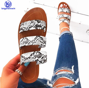Sandali Estivi da Donna 2021 a Basso Prezzo, <span class=keywords><strong>Ciabatte</strong></span> con Tacco Basso per Spiaggia - Product Image 5