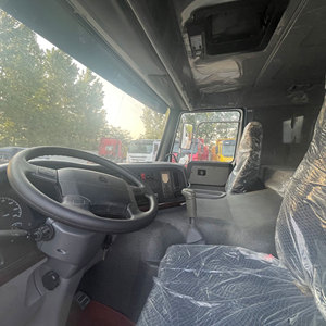 Sinotruk Howo 6x4 a utilisé <span class=keywords><strong>la</strong></span> <span class=keywords><strong>grue</strong></span> de camion avec des composants de noyau pour décharger des remorques de cargaison et de service - Product Image 6