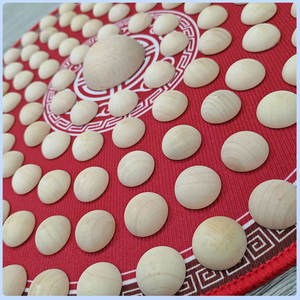 Tappetino per Massaggio Piedi in Legno Naturale per Uso Domestico con Tavola a Pressione Digitale per Favorire il Sonno e la Relax - Product Image 1