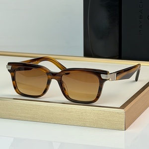 Óculos de Sol de Alta Qualidade MAY LOYAL para Mulheres, Óculos de Designer Clássicos Punk Luxuosos em Acetato UV400 com Caixa - Product Image 4