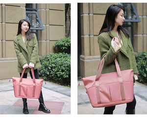 Sacs d'entraînement 2023 pour femmes et hommes, sacs de sport imperméables pour la gym et les voyages, sacs de sport de type duffel - Product Image 6