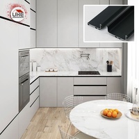 Profils de poignées de cuisine Gola Profiles System pour armoires basses, armoires murales, armoires hautes, accessoires offerts
