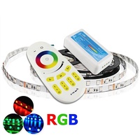 Télécommande sans fil 2.4Gz 4 groupes 6A RGB Touch LED Controller pour rgb Color Strip Lights