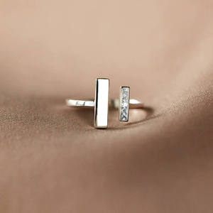 Wholesale High Quality Hot Sale Crystal <b>Adjustable</b> Paralyzed <b>Rings</b> for Women for Women - Product Image 4