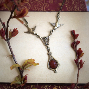 Collar de Ágata Roja Estilo Academia Oscura para Mujer, Plata Antigua, Garganta de Golondrina, Mariposa, Joyería Gótica Vintage - Product Image 2