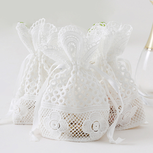 Sac d'emballage de cadeau de bonbons de fête de mariage sacs d'emballage cadeau en <span class=keywords><strong>dentelle</strong></span> blanche broderie à la main pochettes de faveur de Noël - Product Image 1