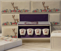 Boîte d'emballage souple à ouverture rabattable pour tasses à thé, boîte de rangement personnalisée pour dattes du Ramadan, boîte cadeau pour tasses à café et desserts avec broderie florale