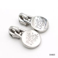 Tirador de Cremallera Redondo de Metal de Diseño Superior con Logotipo Grabado, Etiqueta de Aleación de Zinc para Herrajes de Bolsos y Accesorios de Ropa