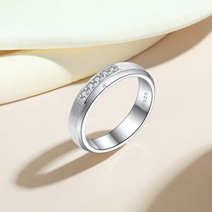 Bagues de fiançailles et de mariage de luxe pour femmes, style hip-hop, en argent sterling 925 plaqué rhodium, avec zircon, certifiées CMA - Product Image 4