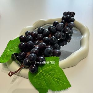 Secret Garden Crafts, grappe de raisins simulée, 30 cm, rouge et violet, fruits artificiels en plastique, décoration intérieure - Product Image 4