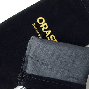 Pochette en velours personnalisée avec impression de logo pour sacs à main, logo doré en relief, sac anti-poussière noir doux pour chaussures et vêtements INFFY POUCH01 - Product Image 5