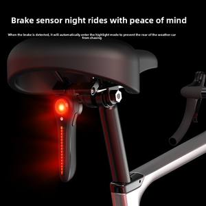 Feu arrière de cyclisme de nuit (radar intelligent)-Batterie longue de 700ml, détection ambiante, 8 modes, 25LM 500m, matériau ABS - Product Image 2