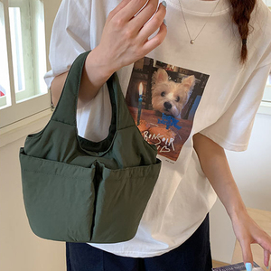 Sac nuage personnalisé pour femmes, vente en gros, cadeau pour elle, sac fourre-tout rose matelassé, léger, sac fourre-tout de sport matelassé - Product Image 5