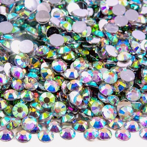 OLeeya Factory Vente en gros SS6-SS30 Strass en résine gelée à dos plat non thermocollants pour Nail Art et DIY - Product Image 2