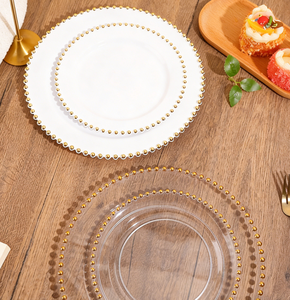 Assiettes en plastique transparentes de 10 pouces, élégantes, jetables, avec bord doré, assiettes en plastique résistantes pour les fêtes, les mariages, les anniversaires - Product Image 1
