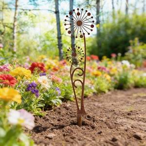 Figurine de poulet en métal sculpté pour jardin féerique, ornement creux en fer gravé pour la décoration extérieure de patio - Product Image 2