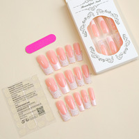 Faux ongles à presser longs carrés rose gelée brillant en ABS fabriqués à la machine, 24 pièces, avec strass et French manucure en V pour femmes