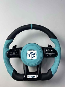 Volante de Fibra de Carbono Semiperforado Personalizado para <span class=keywords><strong>Mercedes</strong></span>-Benz W204 W205 W166 W212 W220 W221 W222 C117 C43 C63 AMG - Product Image 2