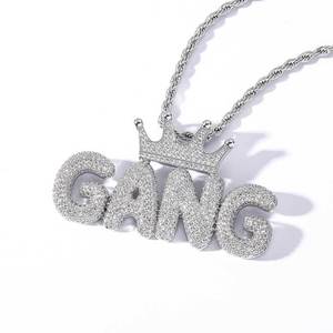 Pendentifs personnalisés en argent 925 plaqué or véritable, sertis de moissanite VVS, avec lettres et chiffres en forme de couronne, breloques Iced Out, certifiés GRA, B2B - Product Image 2