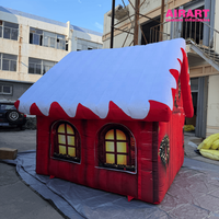 Maison de Noël gonflable géante de 3 m de haut pour l'extérieur, cabane rouge géante de Père Noël avec lumières LED et toit enneigé pour la décoration de fête de fin d'année