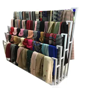 Negozio di abbigliamento al dettaglio doppio lato tappeto tappeto tessuto tessuto sciarpa appendiabiti scialli Pashmina metallo espositore Rack