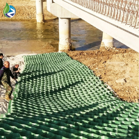 Промышленная наружная геосетка из HDPE зеленого цвета для защиты берегов рек, укрепления грунта, сотовая сетка