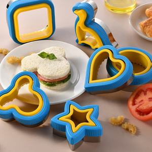 Juego de Cortadores y Selladores de Galletas y Sándwiches de Acero Inoxidable y PP con Diseño de Dibujos Animados para el Hogar, Aptos para Alimentos, para Niños, DIY - Product Image 5