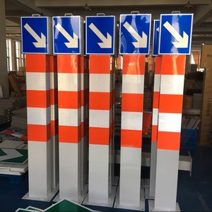Poste de Señalización de Tráfico Inteligente Solar de Aleación de Aluminio, Poste de Advertencia con Lámpara Intermitente y Batería de Litio - Product Image 4