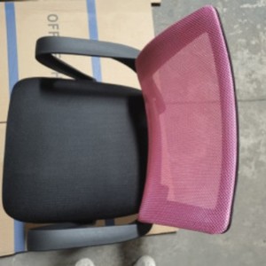 Chaise de bureau ergonomique en maille, hauteur réglable, pieds chromés, accoudoirs fixes, design contemporain pour usage professionnel - Product Image 2