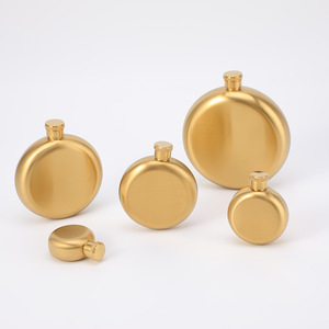 Gourde de luxe portable en acier inoxydable doré de 1/2/3/5/8 oz, vente en gros - Product Image 2