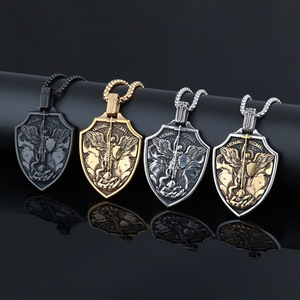 Hip Hop Punk arcangelo <span class=keywords><strong>Michael</strong></span> Trendy 316 in acciaio inossidabile gioielli di moda 18k Pvd placcato oro collana pendente per uomo donna - Product Image 3