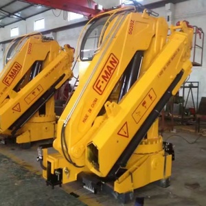 Grúa <span class=keywords><strong>Articulada</strong></span> Hidráulica FUMAN de 1~25T para Elevación de Equipos, Instalada en Camión - Product Image 4