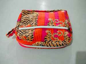 Magnifique sac de voyage de luxe fait main pour le week-end, en coton imprimé en blocs, matelassé, grande capacité, durable, pour le sport, les voyages, la salle de sport, le yoga - Product Image 4