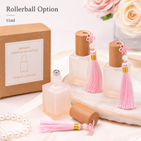 Flacon de parfum vide rechargeable 11 ml en verre dépoli coloré avec bouchon en bois et applicateur à bille, idéal pour huiles essentielles – Offre Spéciale