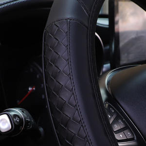 Copri volante auto sportiva 14.5-<span class=keywords><strong>15</strong></span> pollici pelle intrecciata non adatta interna <span class=keywords><strong>Fiat</strong></span> Mitsubishi Suzuki Astra generale forniture per auto - Product Image 1