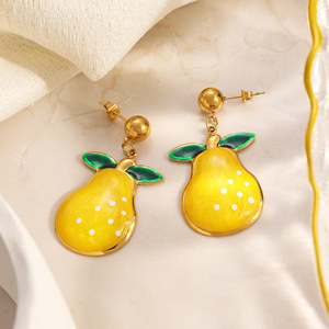 Pendientes de Frutas con Baño de Oro de 18k, Diseño con Microincrustaciones, Estilo Primavera - Product Image 3