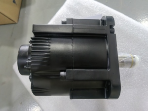 มอเตอร์เซอร์โวไร้แปรงถ่าน LANSI รุ่น SGMGV-30ADA6E ความจุปานกลาง 20 บิต ความเร็วรอบ 30 วัตต์ ถึง 15 กิโลวัตต์ มาตรฐาน IP67 เหมาะสำหรับ - Product Image 2